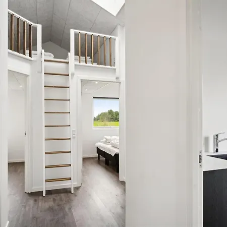 Stygg - 75m From The Sea By Interhome