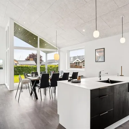 Stygg - 75m From The Sea By Interhome * ハザスレウ